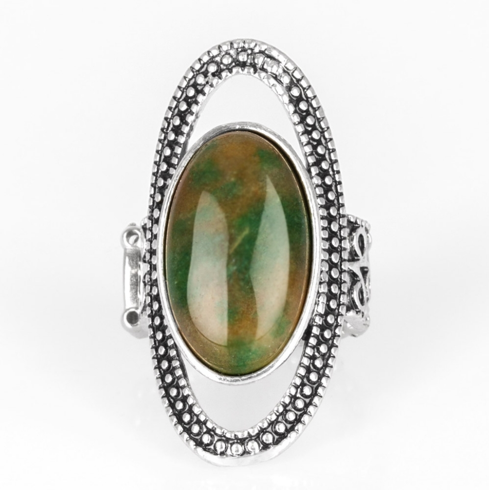 Paparazzi ring